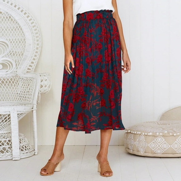 Exlura Dresses & Skirts - EXLURA Women Floral Pleated Flowy Side Pocket Midi Skirt Red Navy